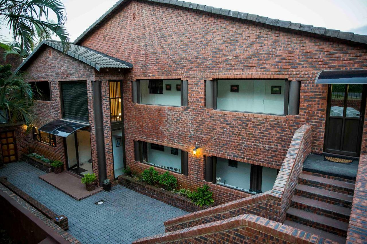 Palmwood Guesthouse アマンジムトティ エクステリア 写真